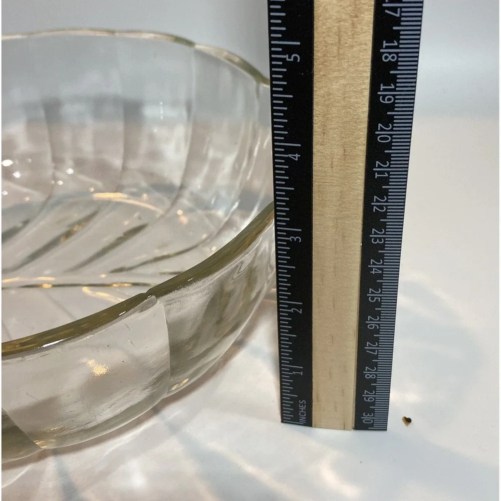 Vintage Clear Glass Serving Side Dish Bowl Tabletop Leaf Shaped 10